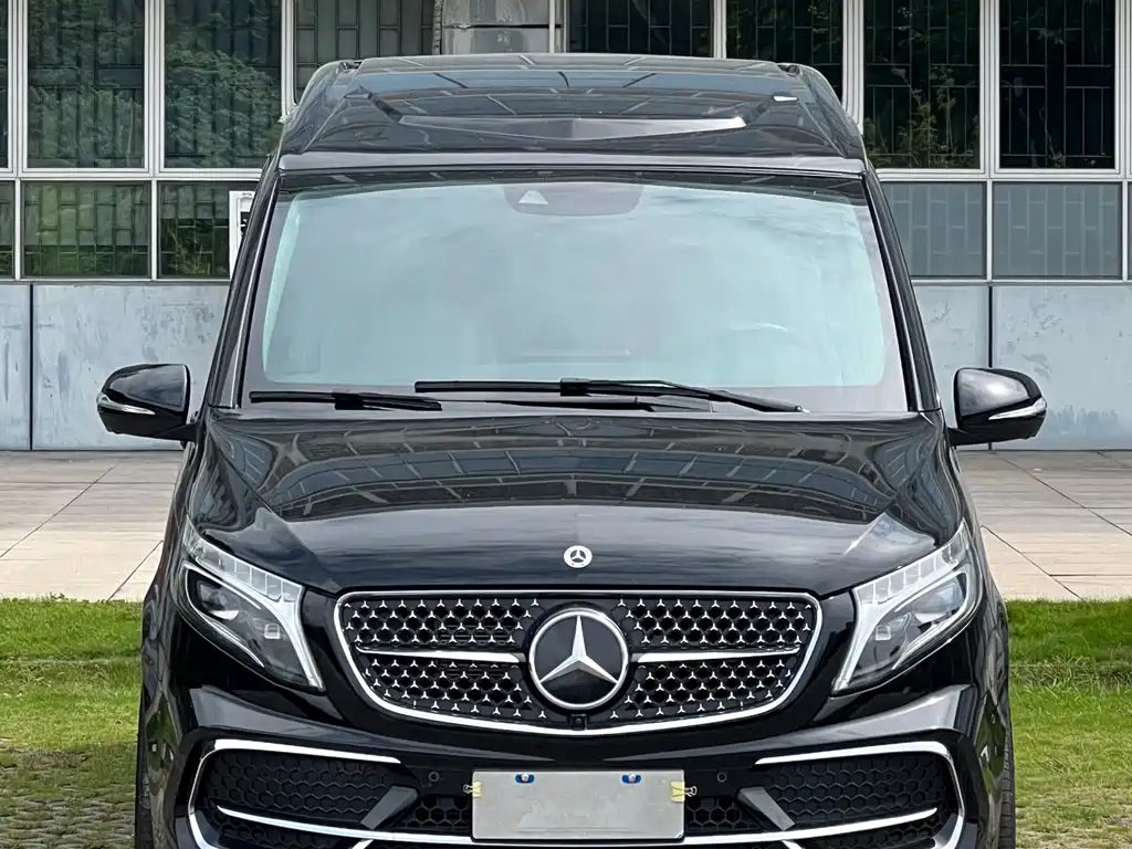 Mercedes-Benz V-Class V 2022 V 260 L Luxury