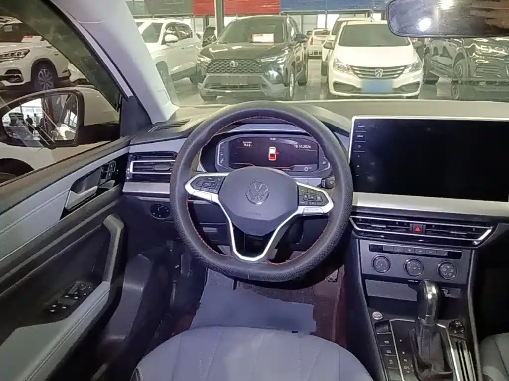 Volkswagen Lavida — миниатюра 11