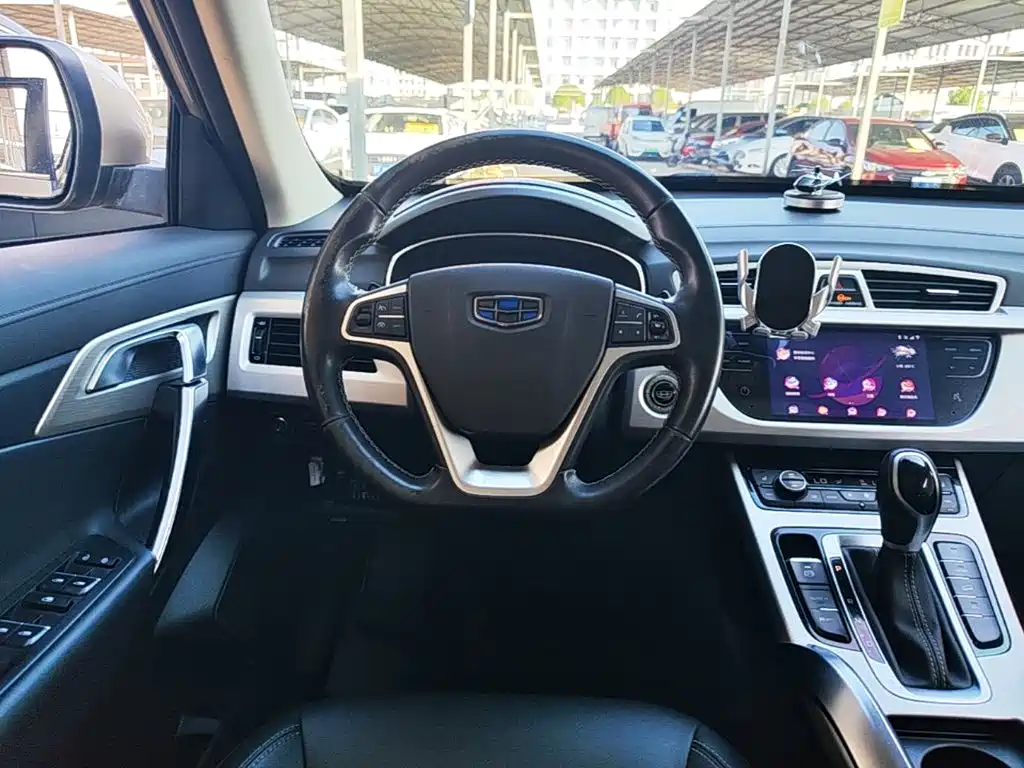 Geely Boyue — миниатюра 11