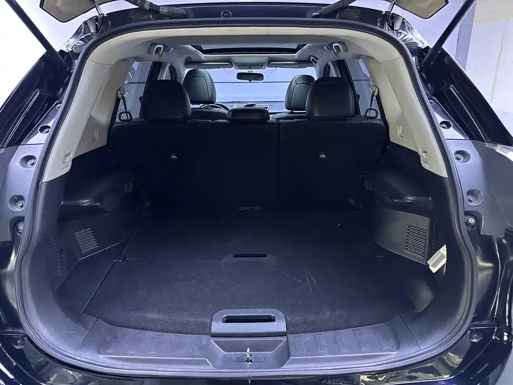 Nissan X-Trail — миниатюра 14