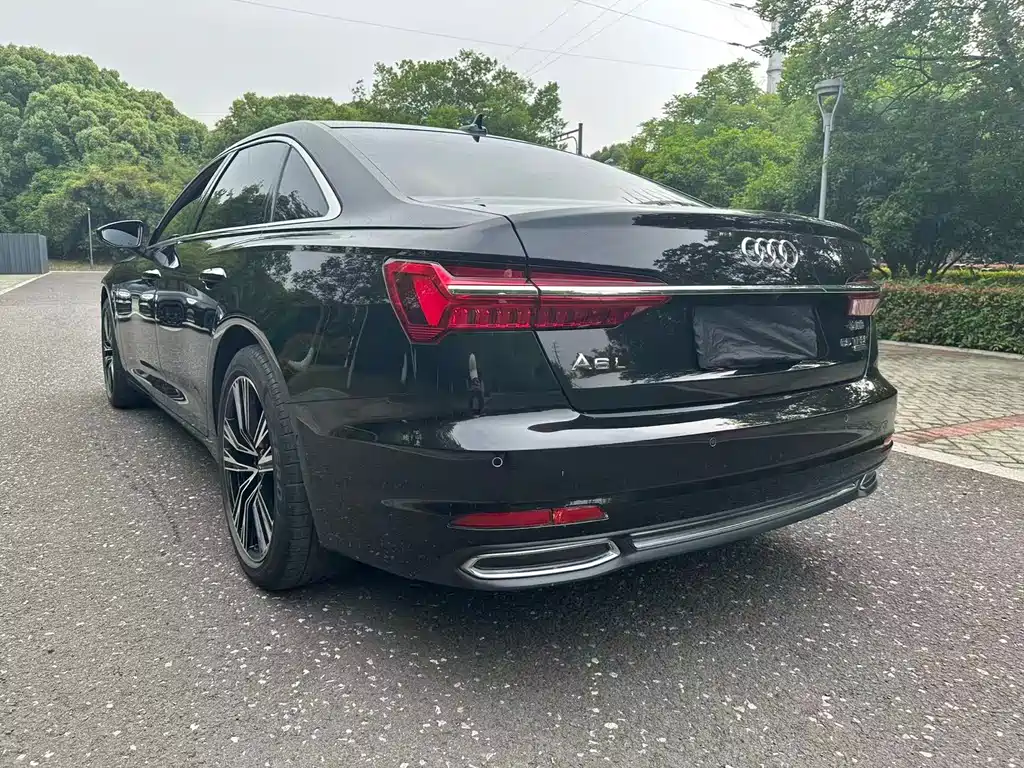 Audi A6L 2022 55 TFSI quattro Premium