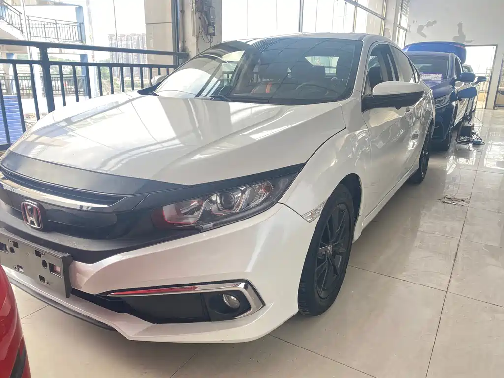 Купить Honda Civic