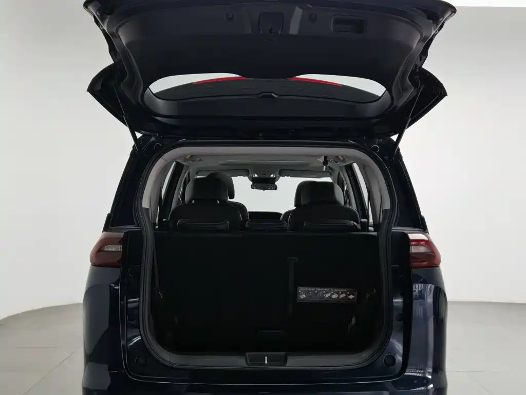 GAC Motor Trumpchi M6 — миниатюра 16