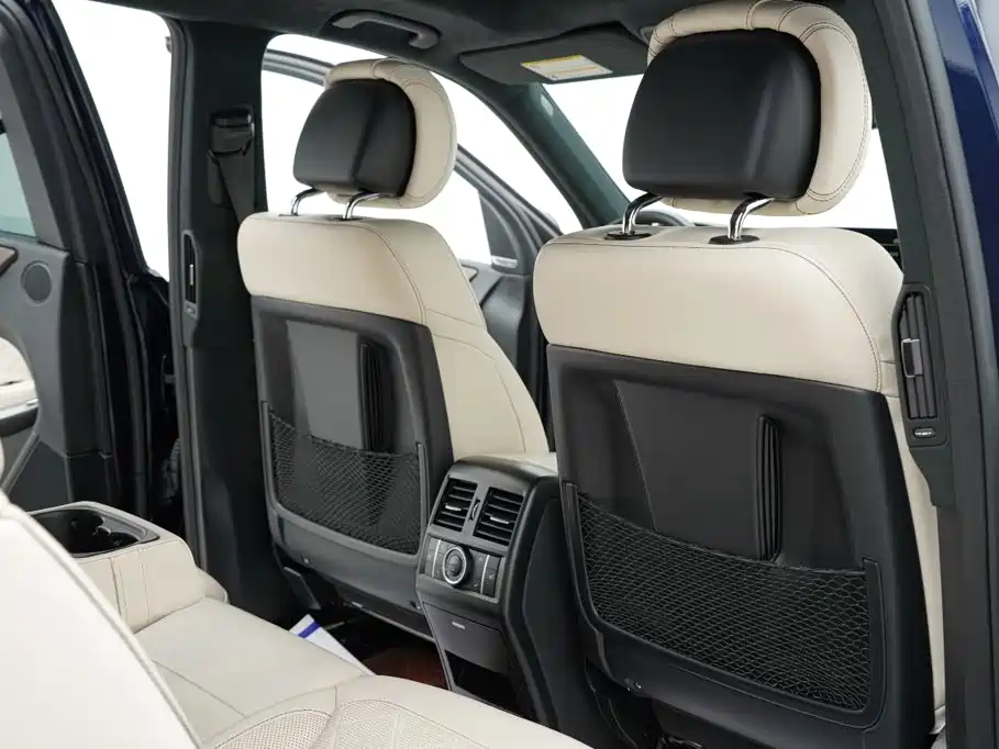 Mercedes-Benz GLS — миниатюра 24