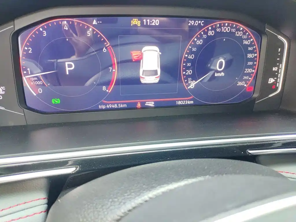 Volkswagen Tiguan L — миниатюра 5