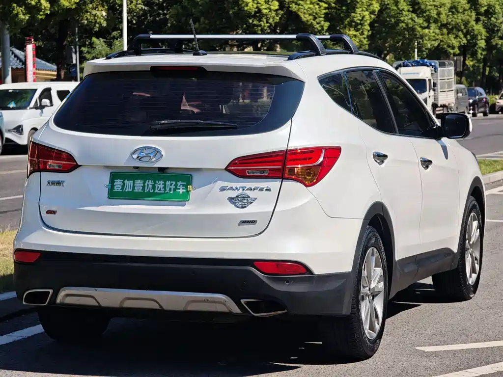 Hyundai Santa Fe — миниатюра 5