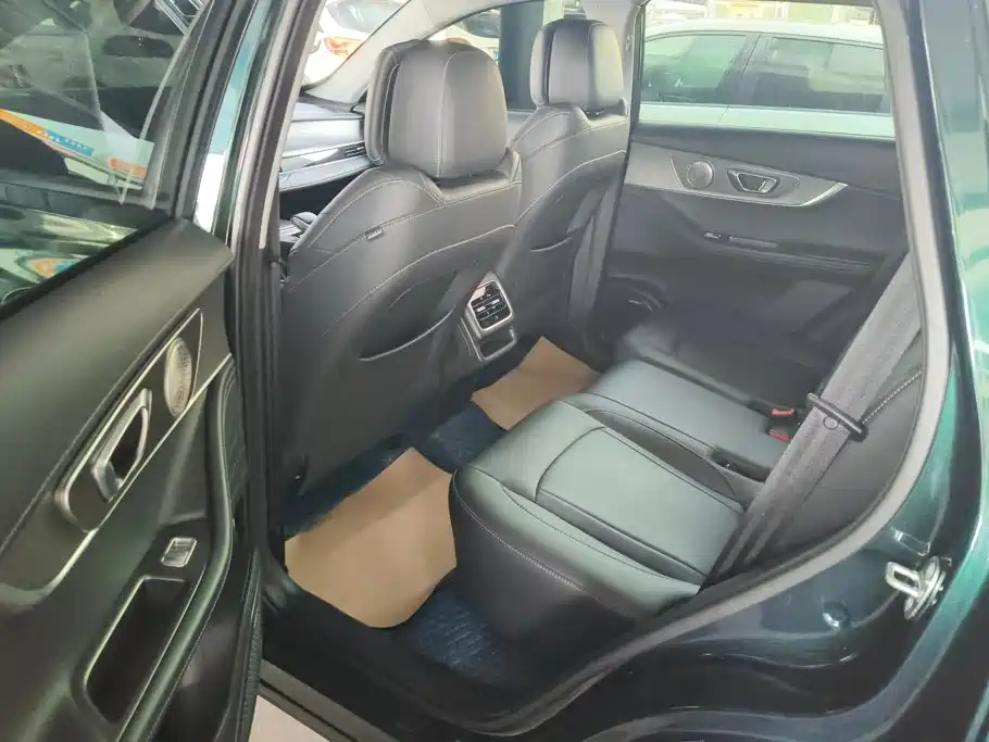 Chery Tiggo 8 PRO — миниатюра 11