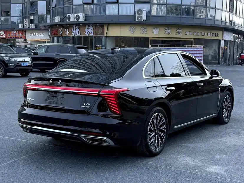 Hongqi Hongqi H5 — миниатюра 15