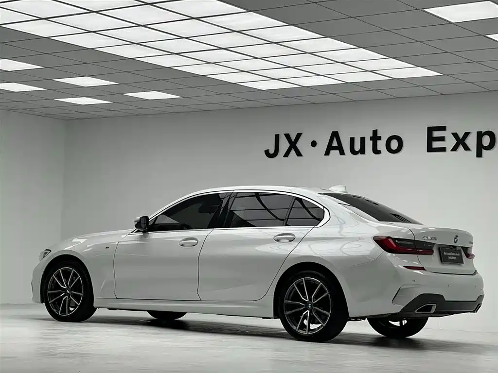 BMW 3 Series 3 2022 320Li M Sport