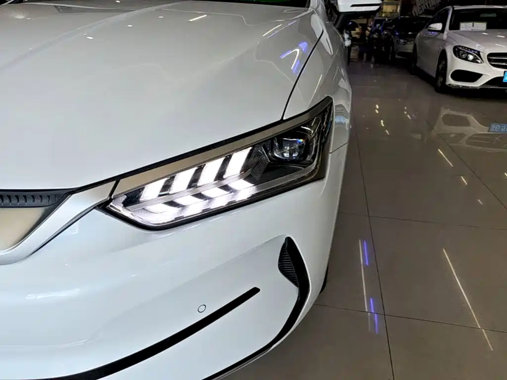 BYD Qin PLUS — миниатюра 24