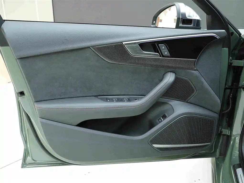 Audi S4 — миниатюра 14