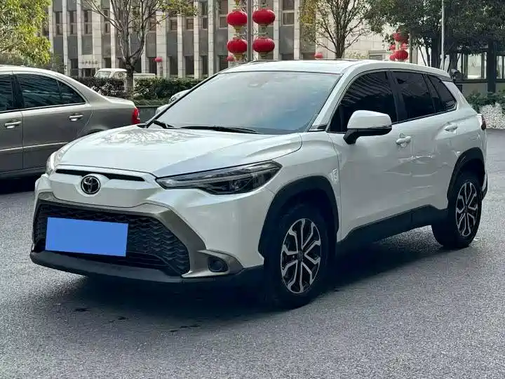 Toyota Frontlander — миниатюра 3