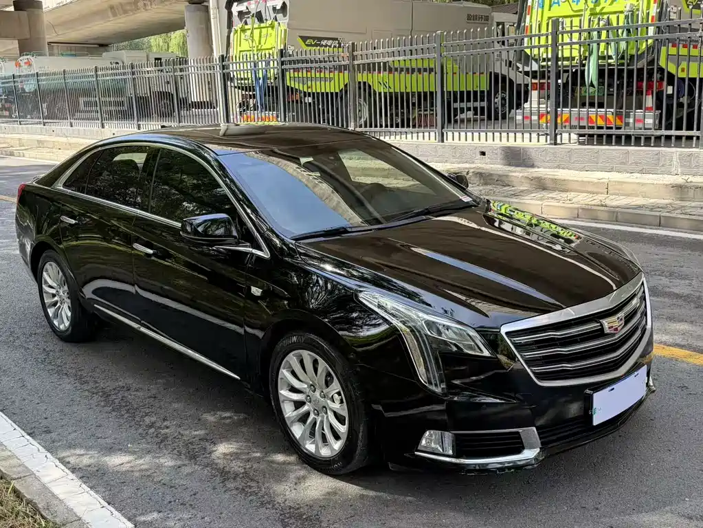Cadillac XTS — миниатюра 3