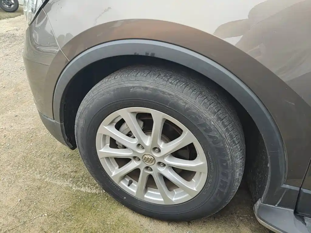 Buick Envision Plus — миниатюра 23