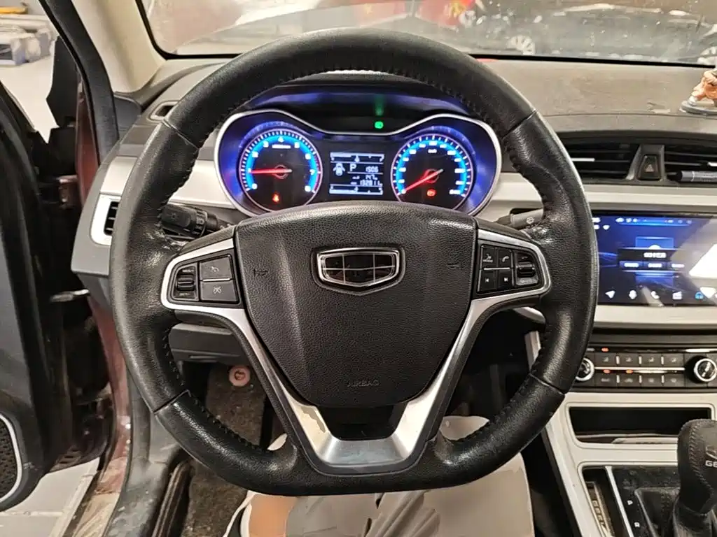 Geely Vision — миниатюра 11