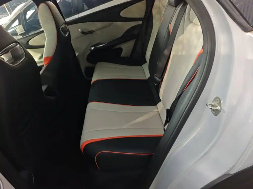 BYD Dolphin — миниатюра 17