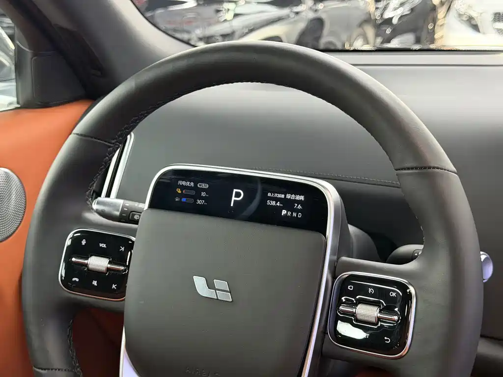 Li Auto Li L8 — миниатюра 17