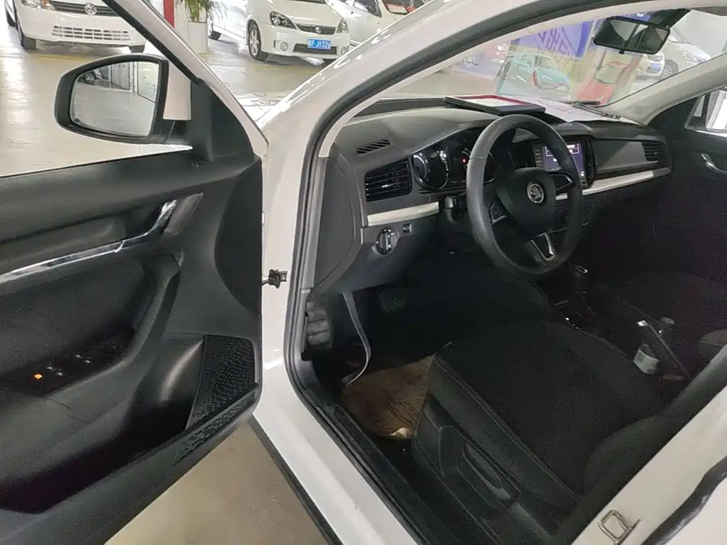 Skoda Kamiq — миниатюра 16
