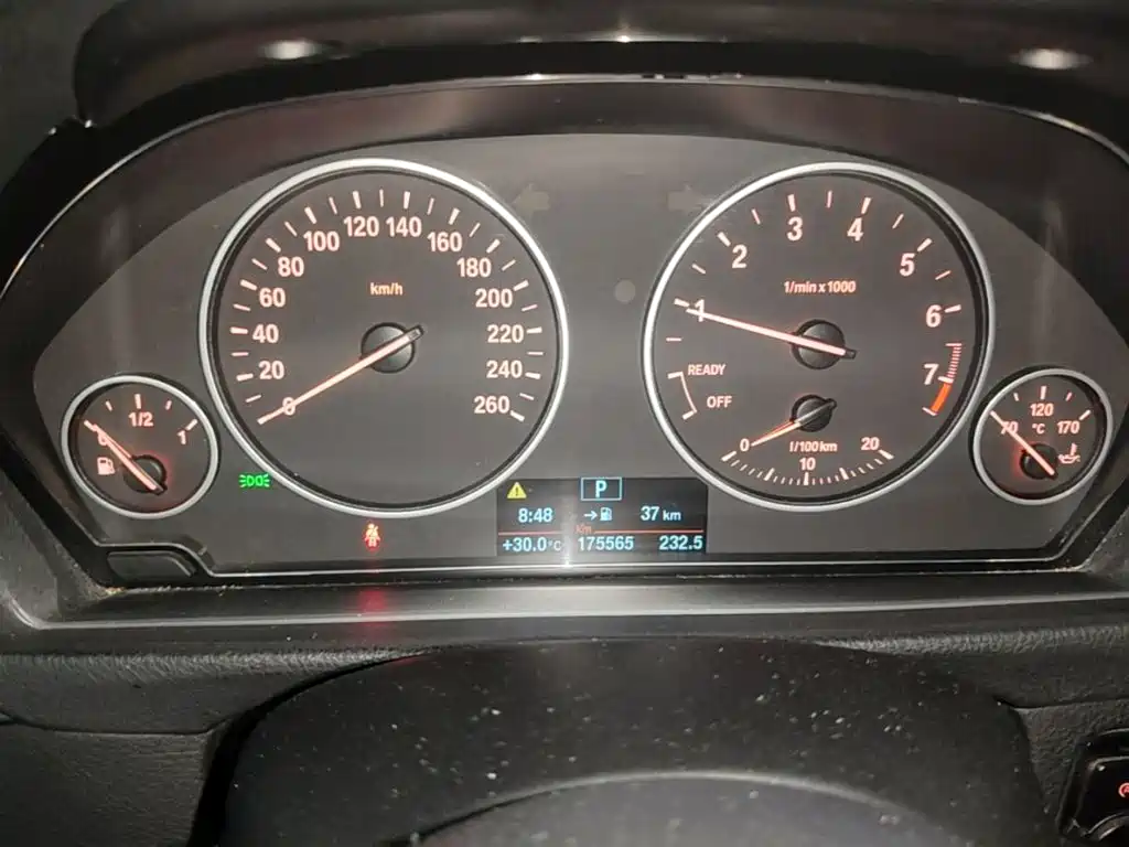 BMW 3 Series — миниатюра 12