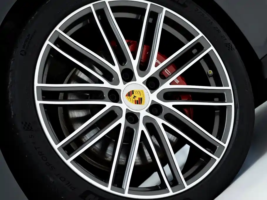 Porsche Panamera — миниатюра 6