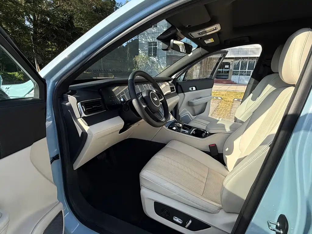 Li Auto Li ONE — миниатюра 5