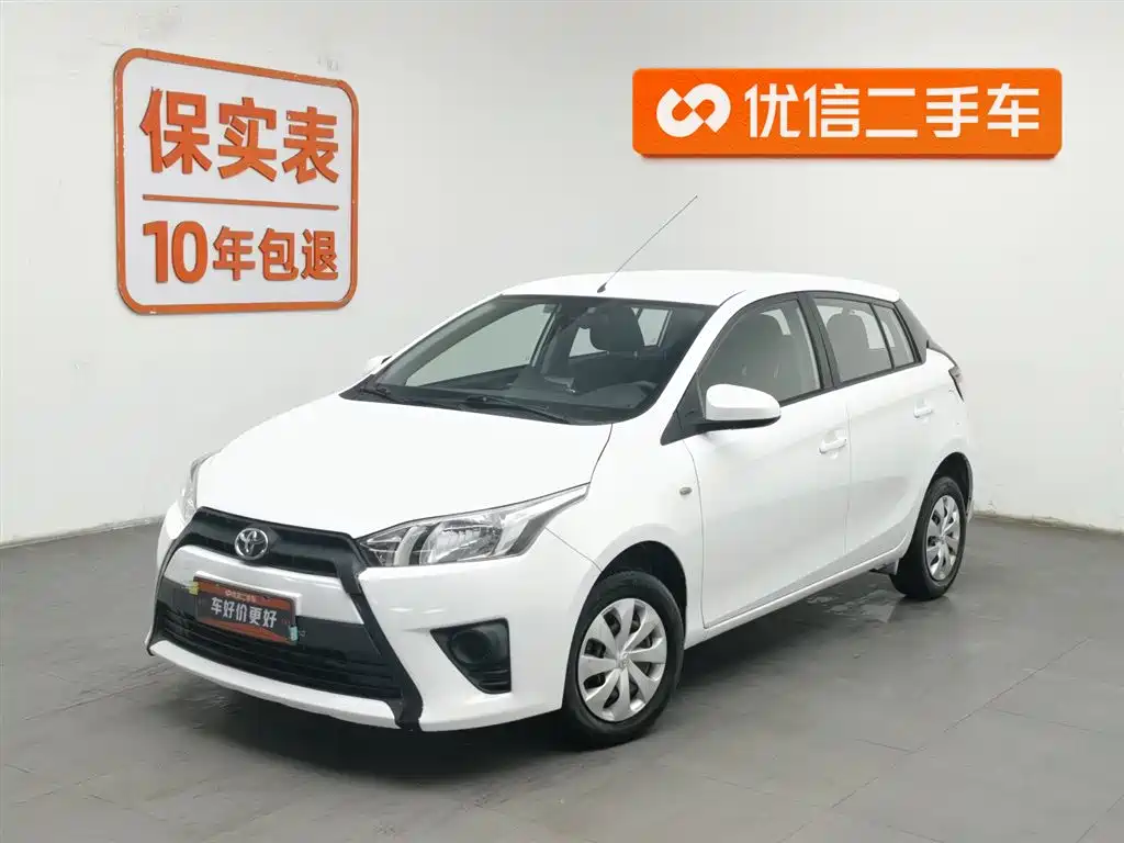 Toyota Yaris L 2015
