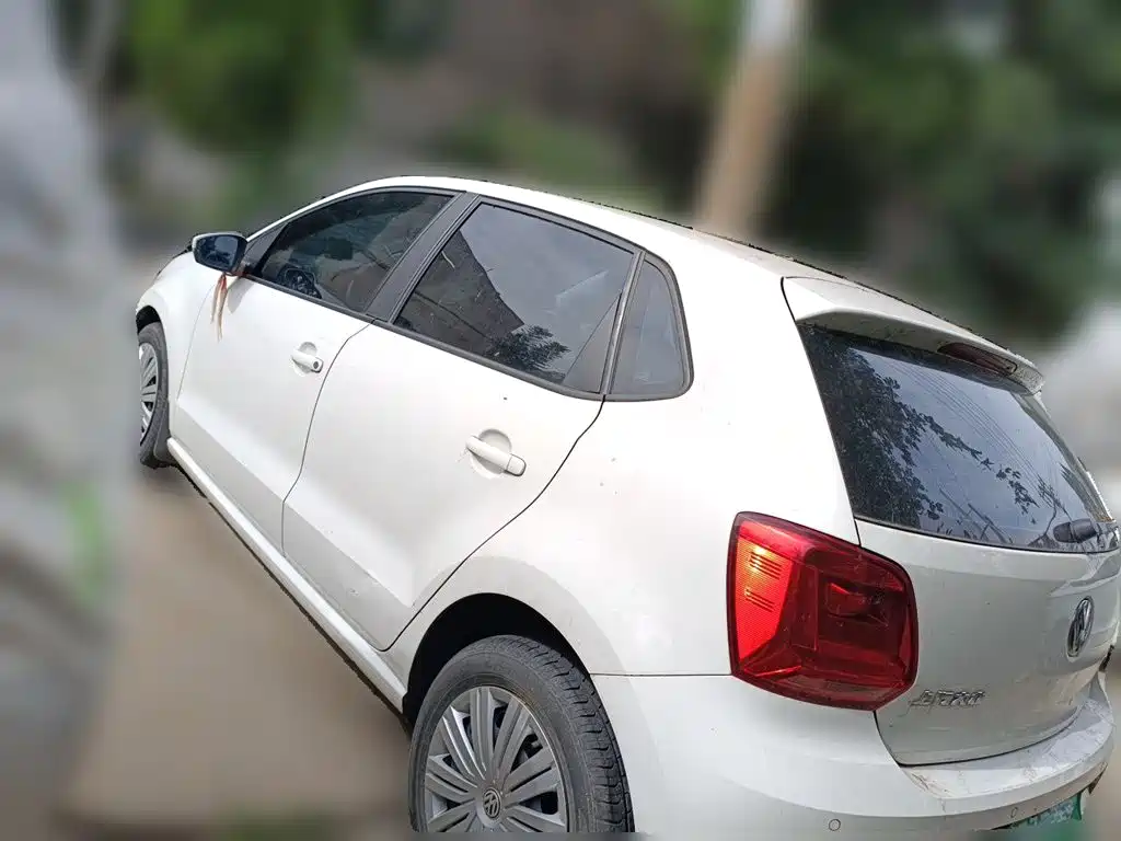 Volkswagen Polo — миниатюра 4