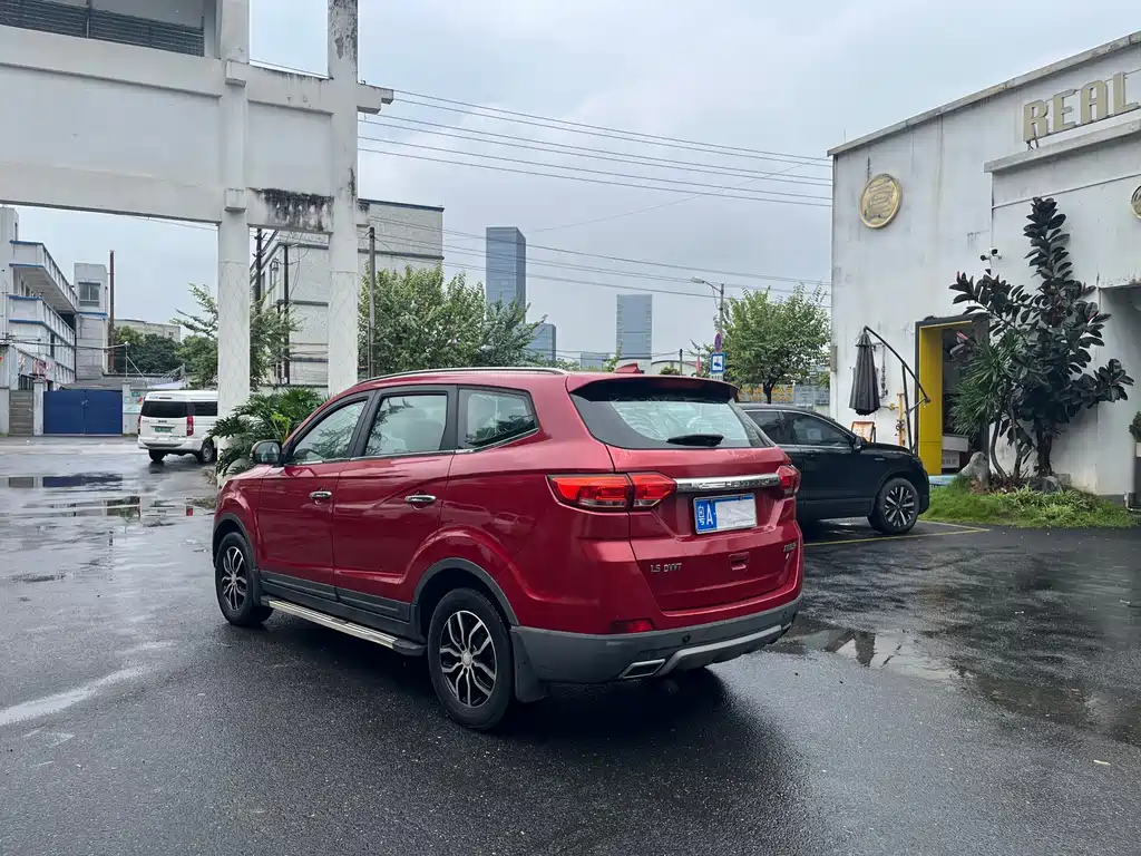 Lifan Maiwei — миниатюра 7