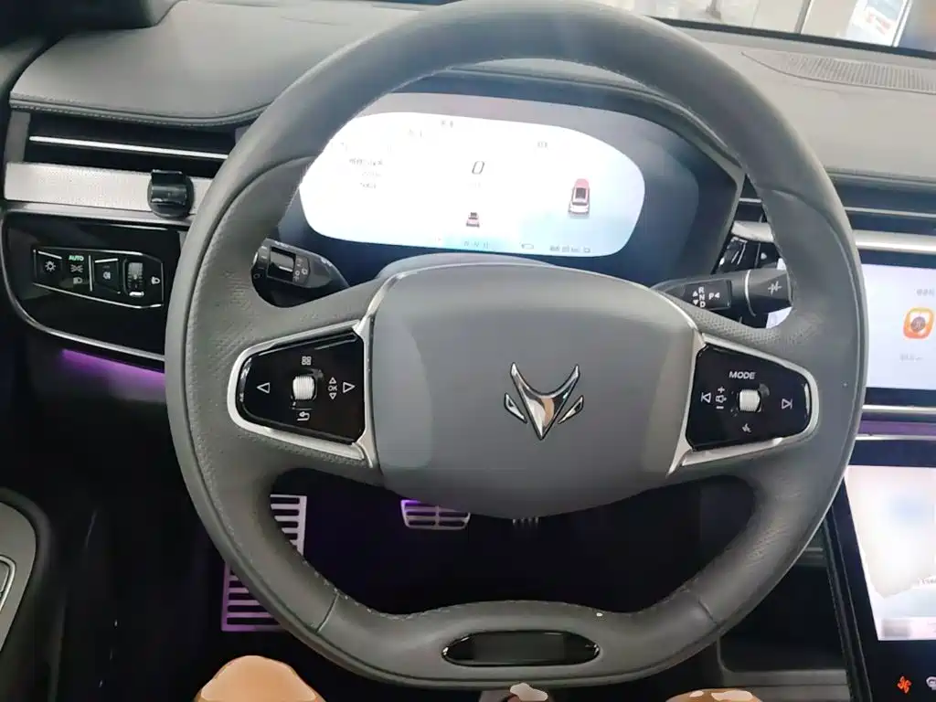 ARCFOX Alpha T — миниатюра 11