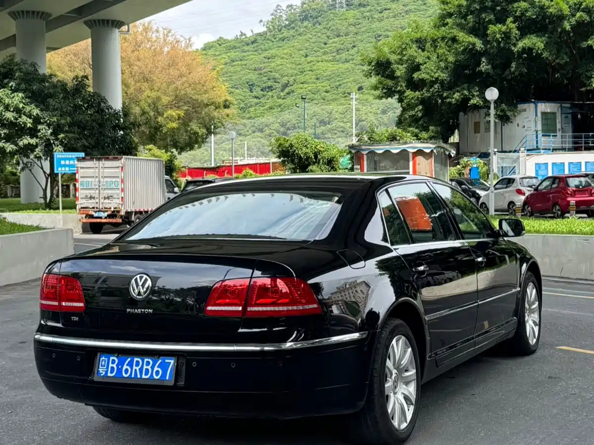 Volkswagen Phaeton