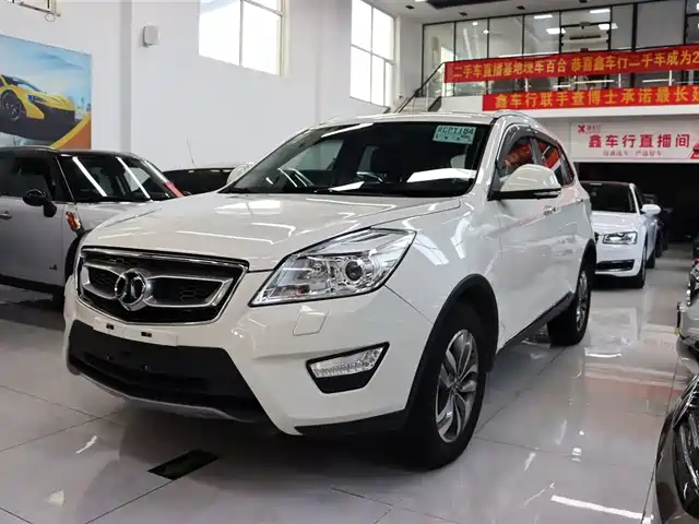 2015 BAIC Senova X65