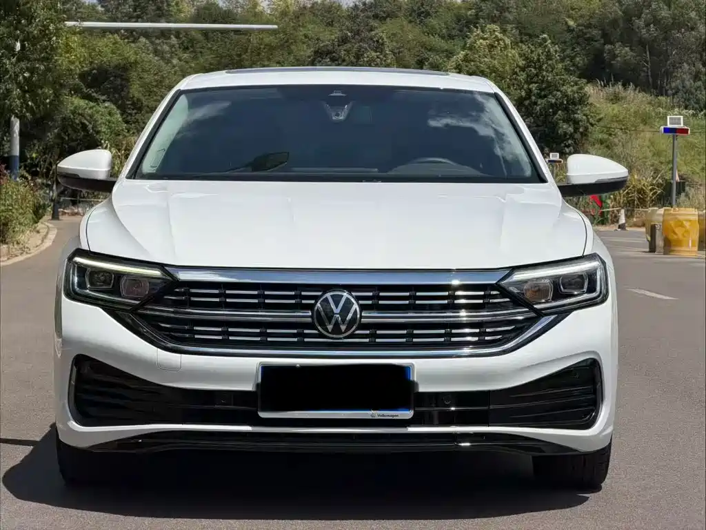Volkswagen Sagitar — миниатюра 2