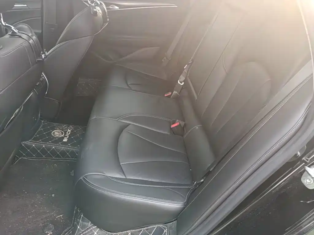 Buick LaCrosse — миниатюра 17