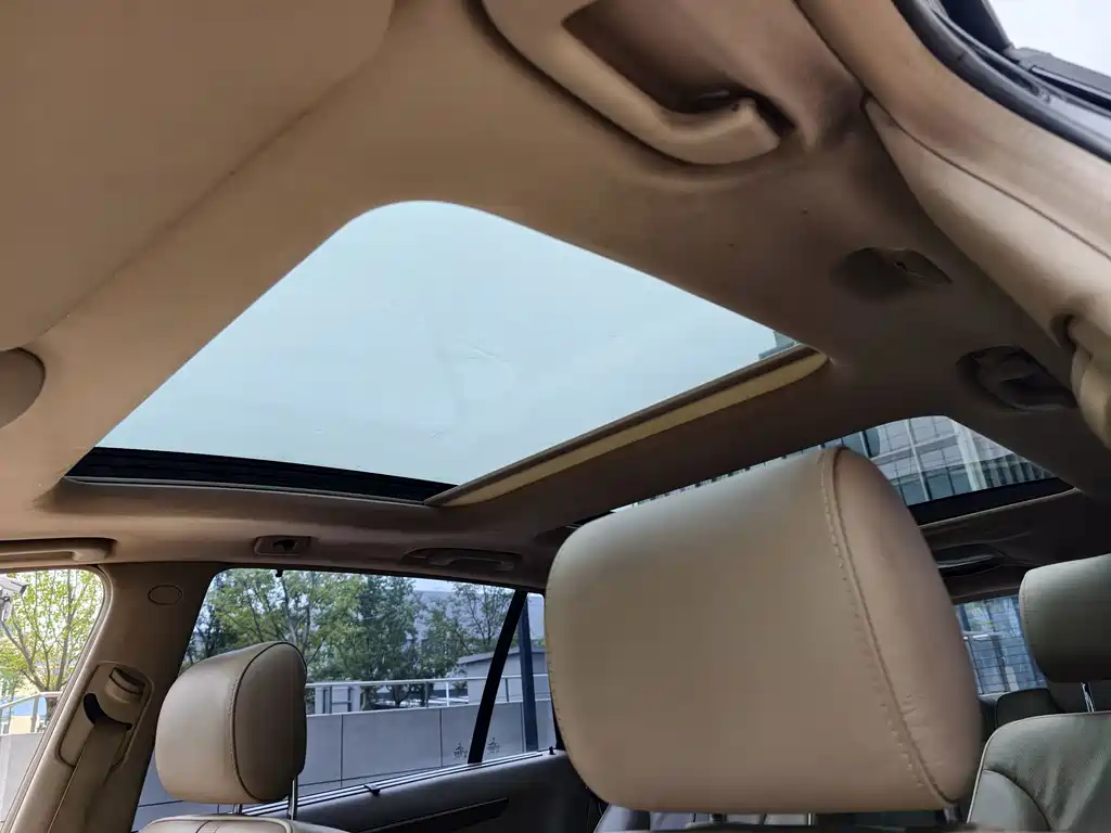 Mercedes-Benz R-Class — миниатюра 22
