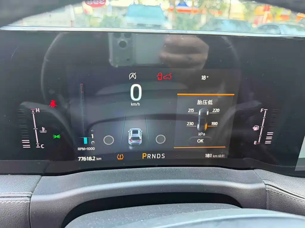 Ford Edge — миниатюра 8