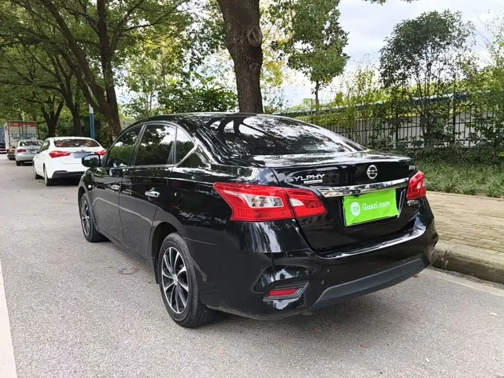 Nissan Sylphy — миниатюра 5