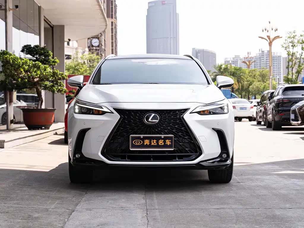 Lexus NX 2022 350h