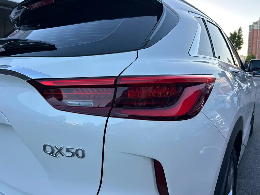 Infiniti QX50 — миниатюра 6