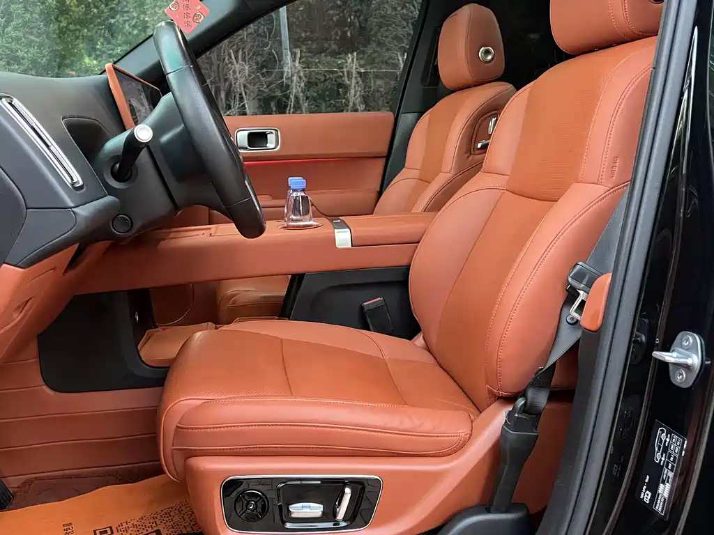Li Auto Li L8 — миниатюра 6