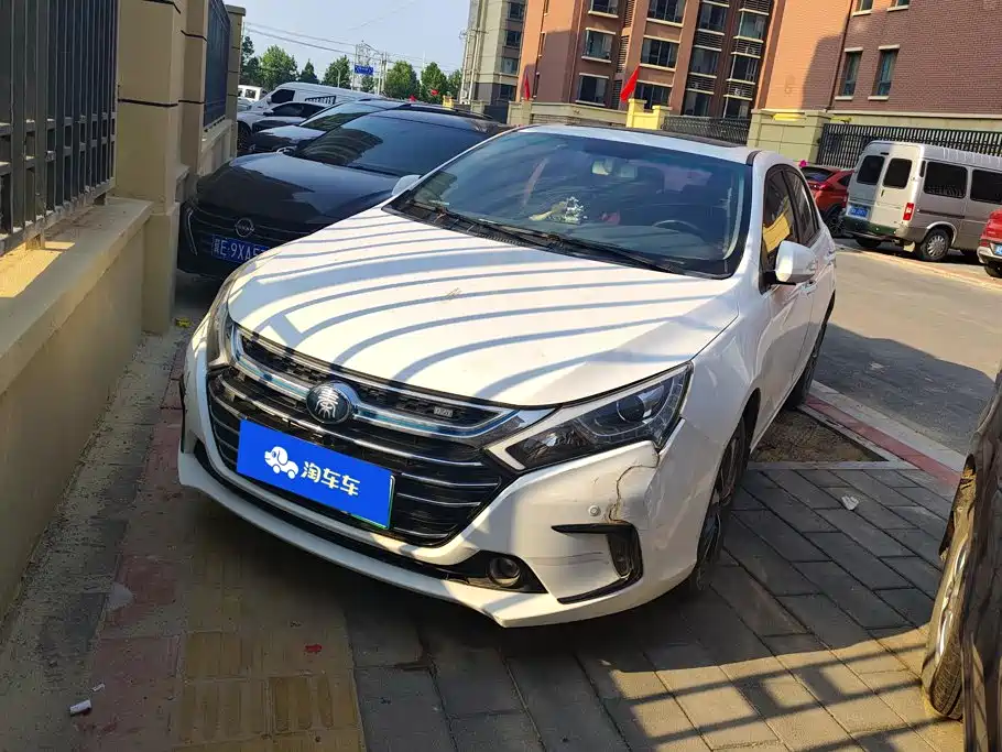 BYD Qin NEV