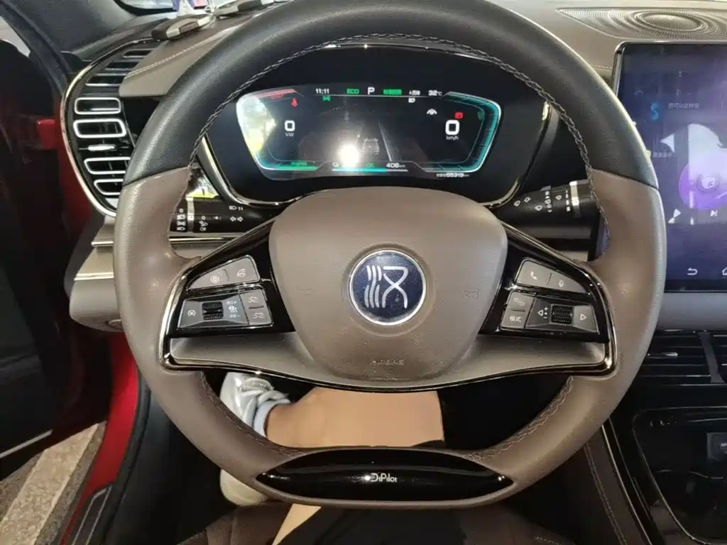 BYD Han — миниатюра 11