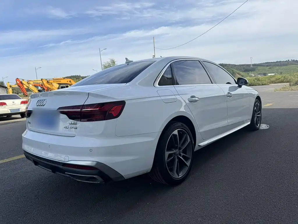 Audi A4L — миниатюра 4
