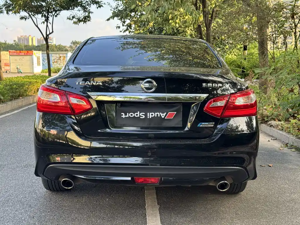 Nissan Teana — миниатюра 9