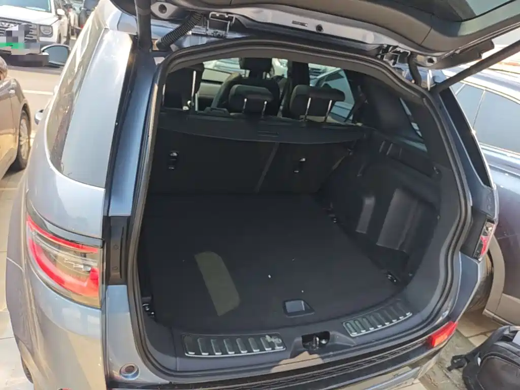 Land Rover Discovery Sport — миниатюра 19
