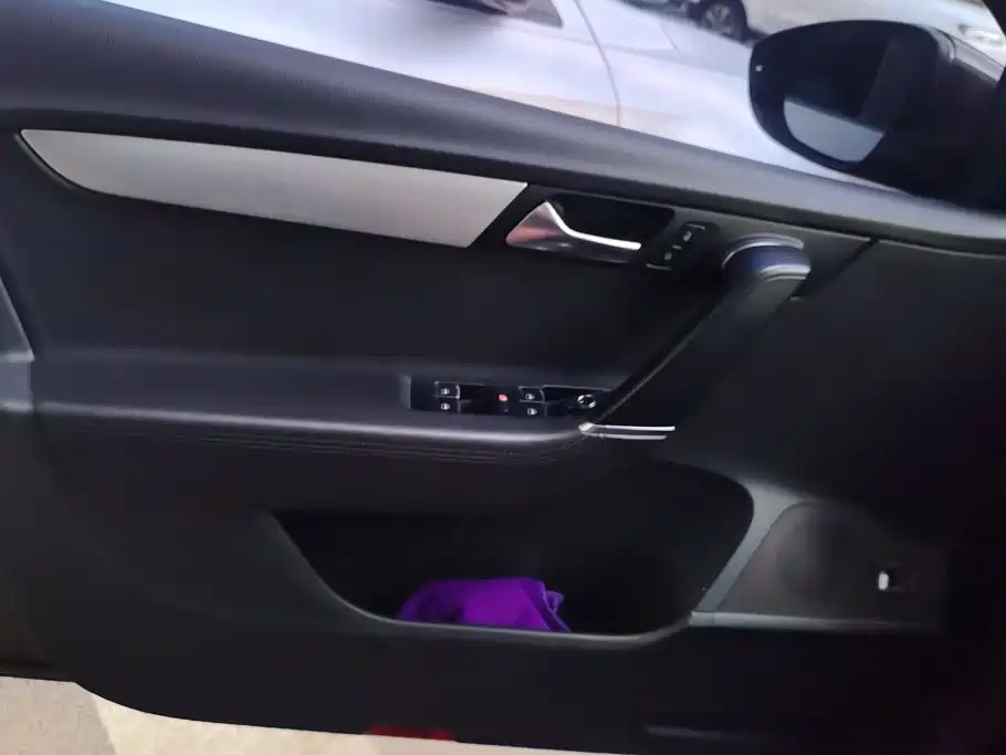 Volkswagen Magotan — миниатюра 7