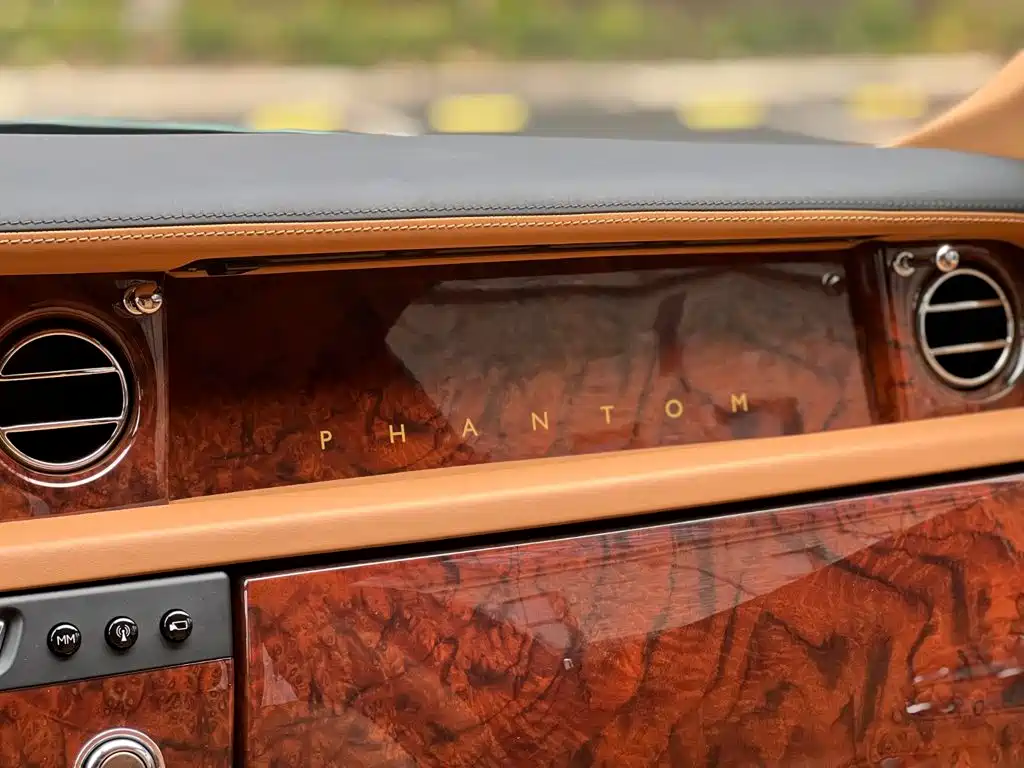Rolls-Royce Phantom — миниатюра 27