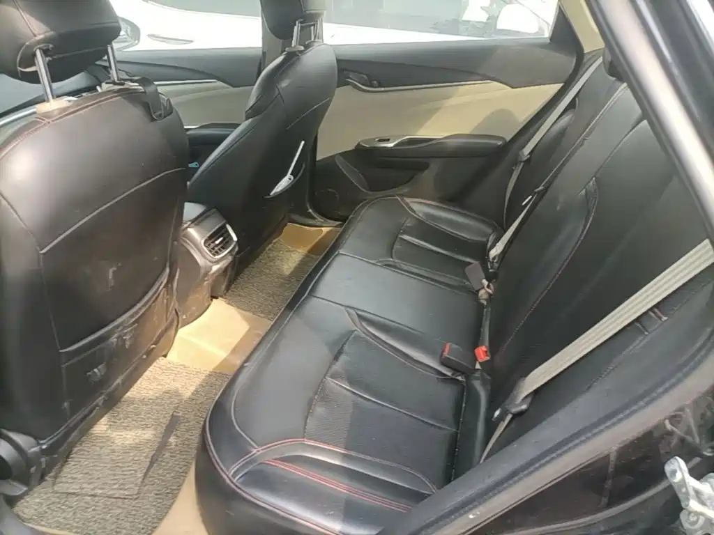 Buick Excelle — миниатюра 17