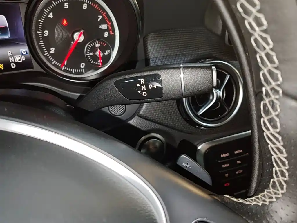 Mercedes-Benz GLA — миниатюра 14