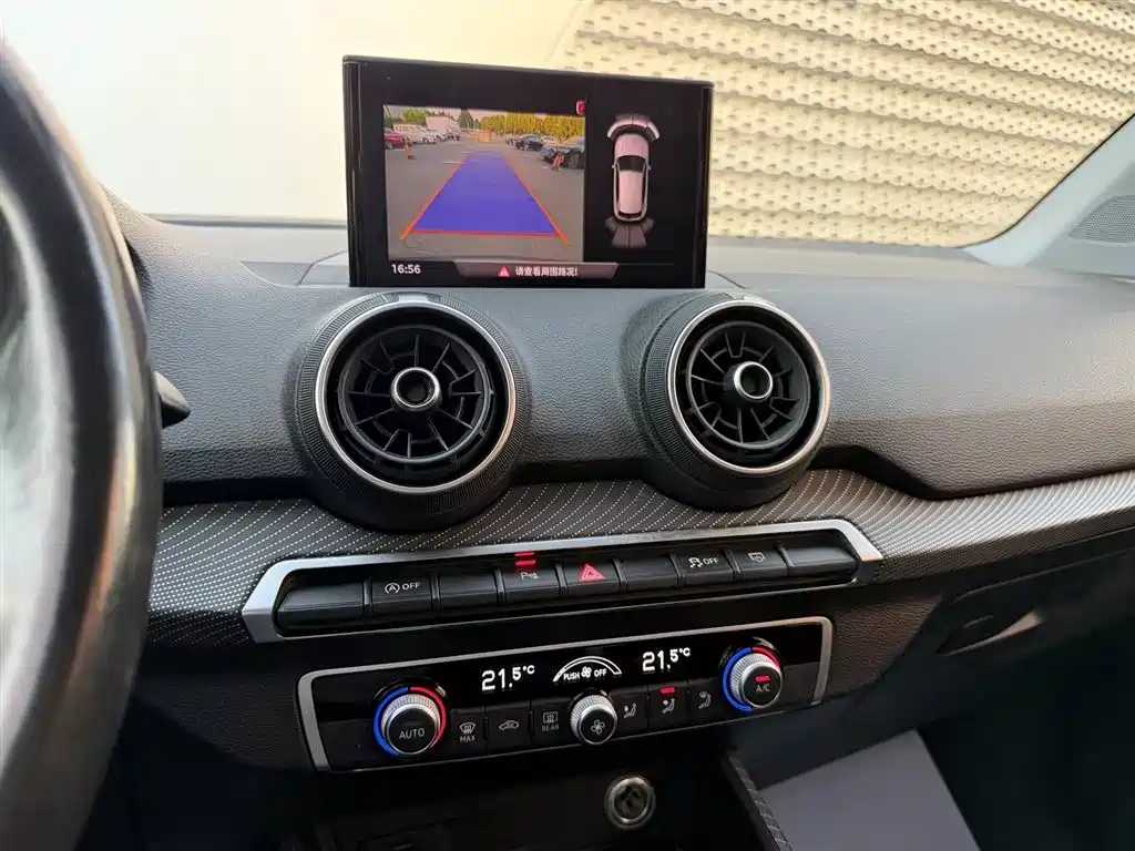 Audi Q2L — миниатюра 6