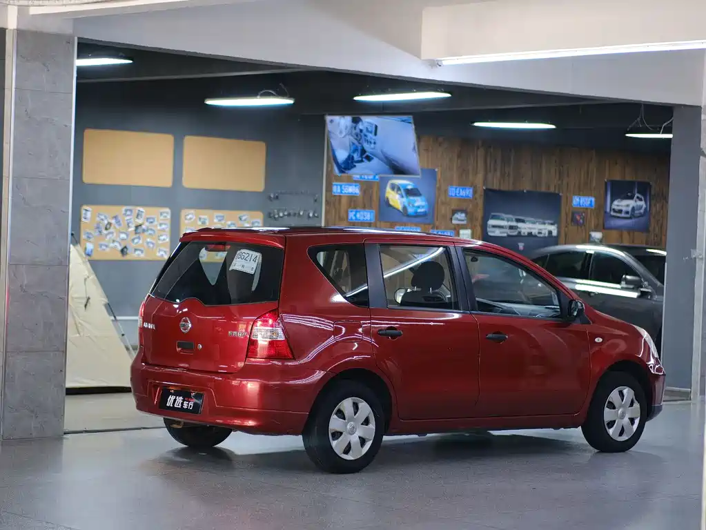 Nissan Livina — миниатюра 16